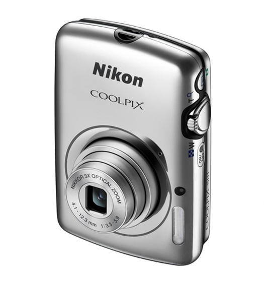 Nikon Coolpix S01