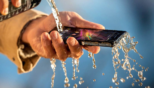 sony-xperia-z-suya-dayanikli