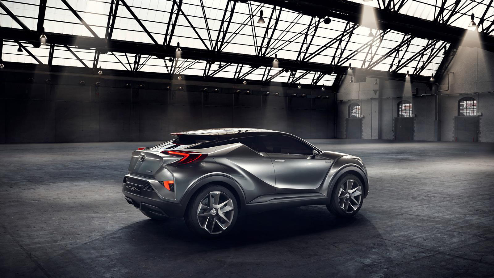 Toyota C-HR 2