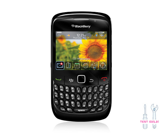 blackberry-urve-8520