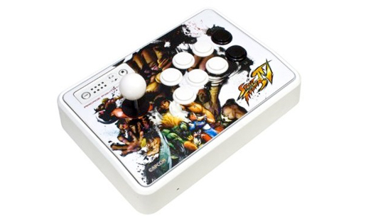 Street Fighter IV temalı fightstick
