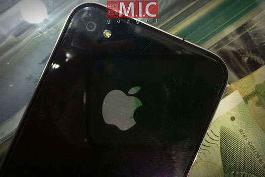 iPhone 4 64 GB iPhone 4 64 GB