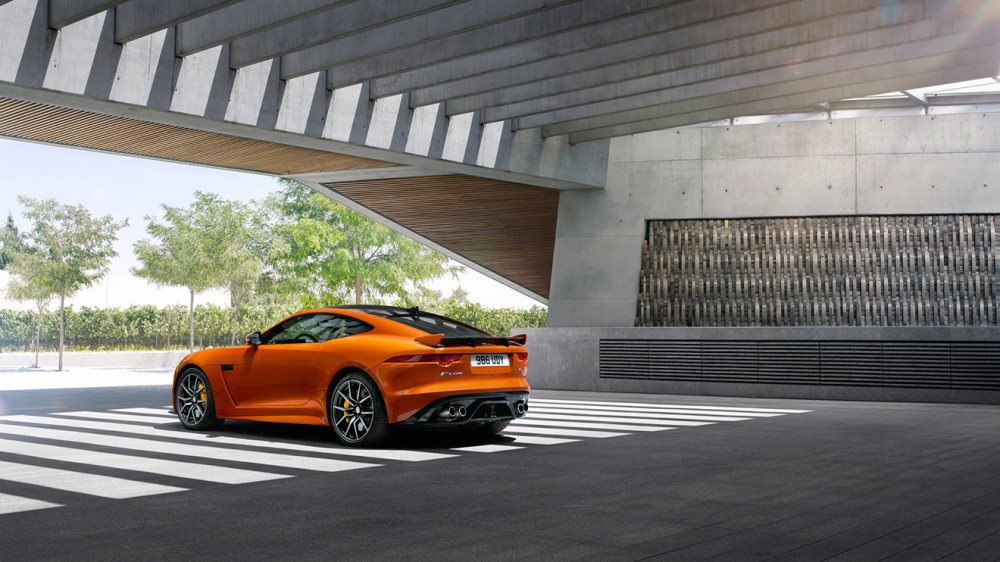2017 Jaguar F-Type SVR