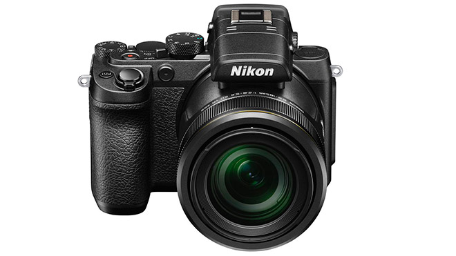 Nikon DL 24-500