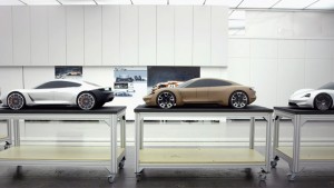 Porsche Mission E'nin tasarım harikası iç mimarisi [Video] - LOG