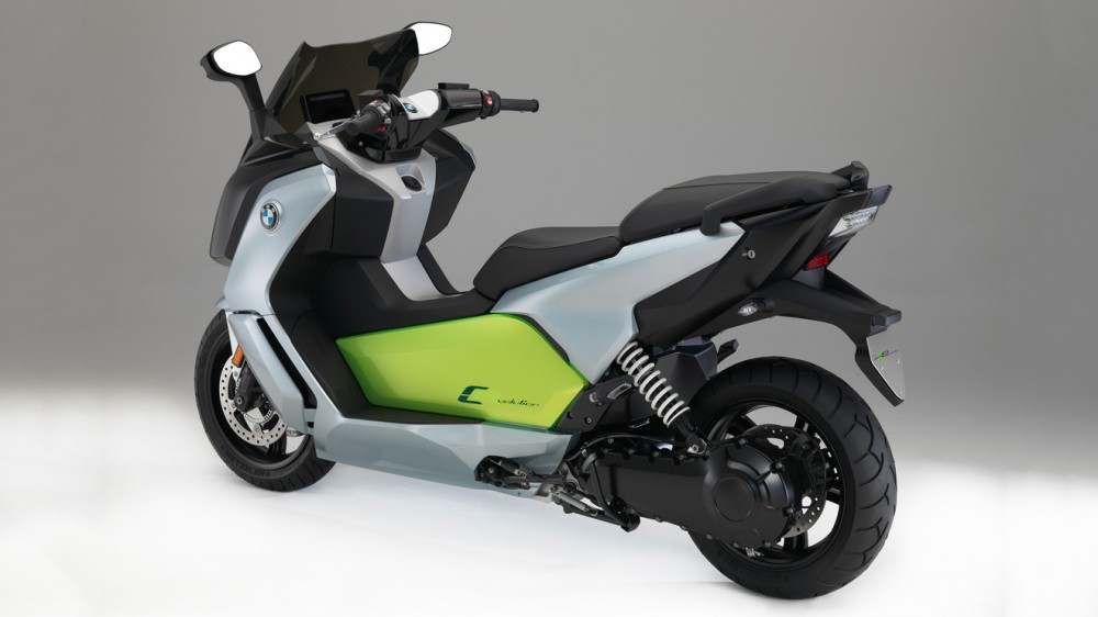 BMW nin elektrikli scooter C Evolution yenilendi LOG BMW nin elektrikli scooter C Evolution yenilendi LOG