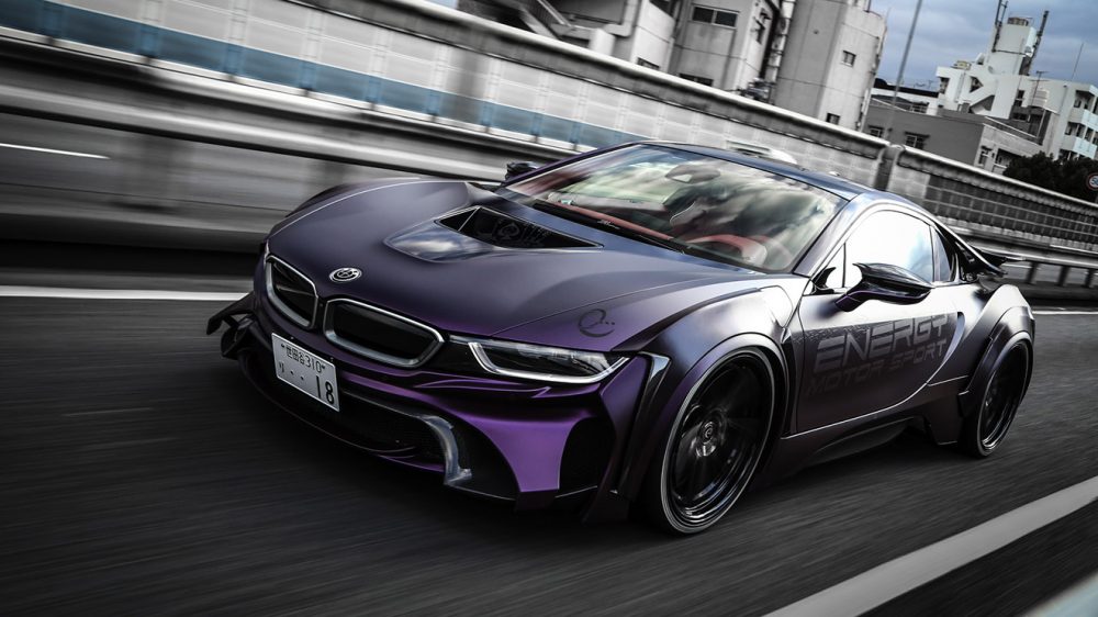 Batman\u002639;in yeni \u0026quot;otomobiliyle\u0026quot; tan\u0131\u015f\u0131n: BMW i8 Evo Dark Knight Edition  LOG