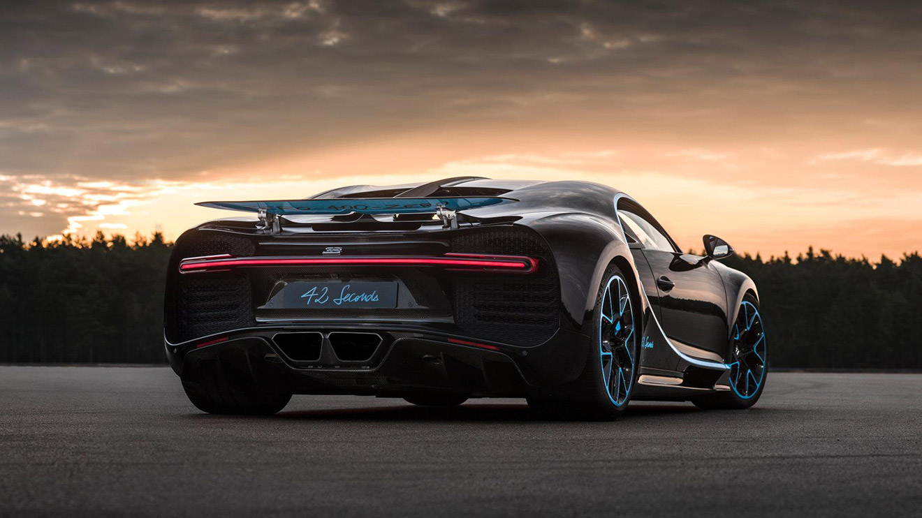 Bugatti Chiron'un 0-400-0'lık aralığı sadece 42 saniyede tamamladığı