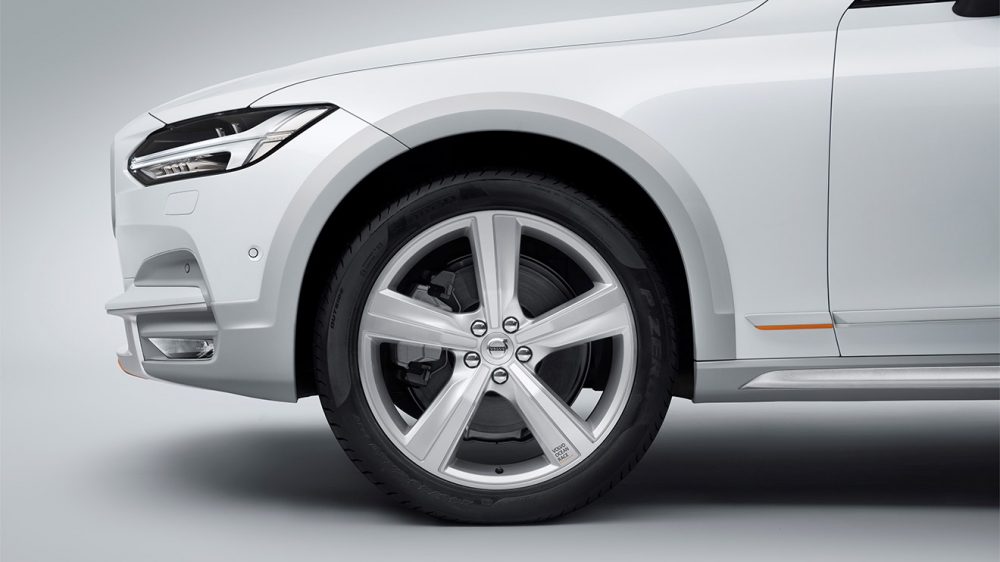 Volvo V90 Cross Country