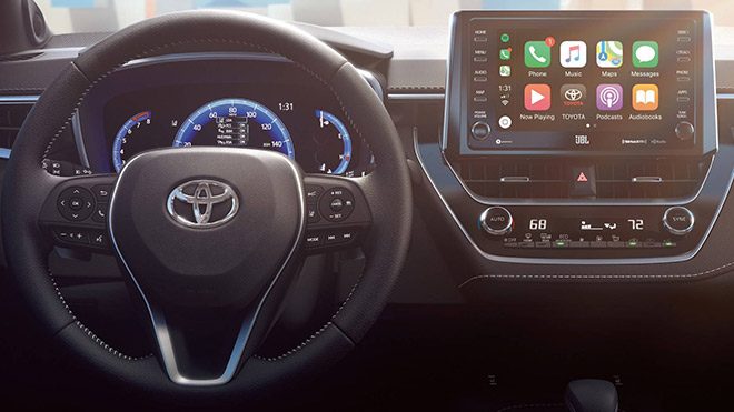 Auris'in merak edilen iç tasarım detaylarını da ...