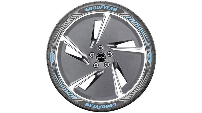 Goodyear EfficientGrip Performance