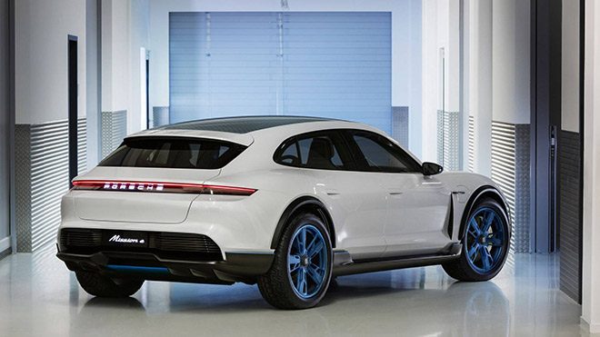 Porsche Mission E GT