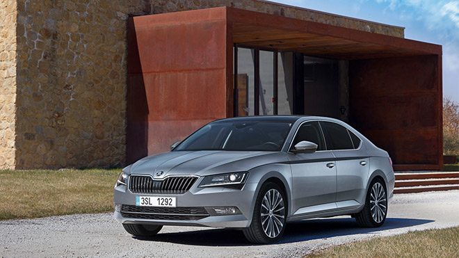 2021 Skoda Superb; ekim ayıyla birlikte önemli zamlar listeye yansıdı