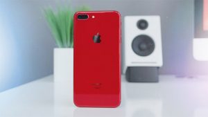 Apple iPhone 8 ve iPhone 8 Plus (PRODUCT)RED