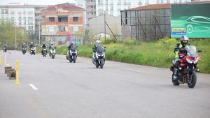 Yamaha Yolda