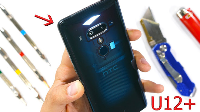 HTC U12+