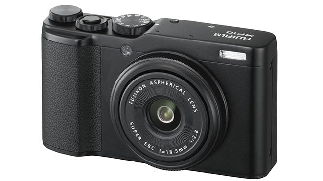 Fujifilm XF10