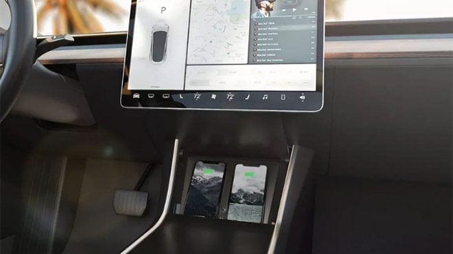 Tesla Model 3 Nomad kablosuz şarj
