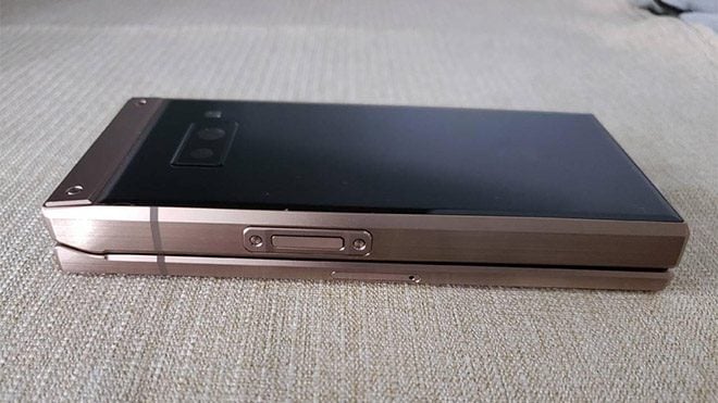 Samsung W2019