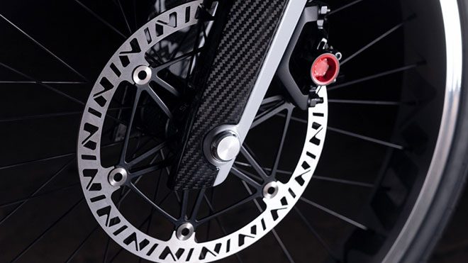 NOVUS elektrikli motosiklet