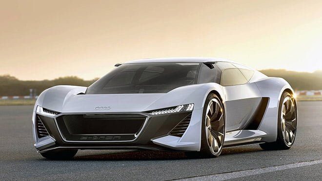 Audi PB18 e-tron vs yeni Tesla Roadster