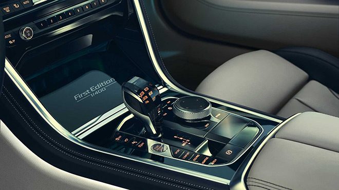 BMW-8-Serisi-First-Edition-interior-2