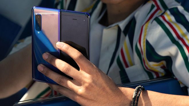 Katlanabilir akıllı telefon Samsung Galaxy Fold