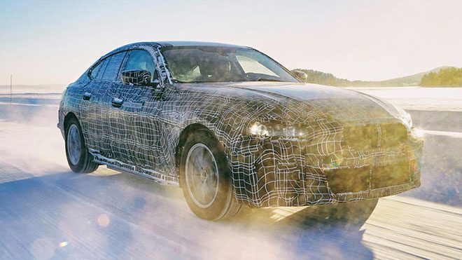 BMW elektrikli otomobil i4 iNext iX3