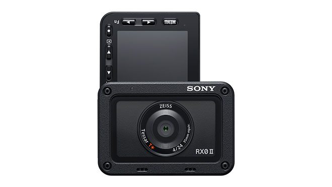 Sony RX0 II aksiyon kamerası