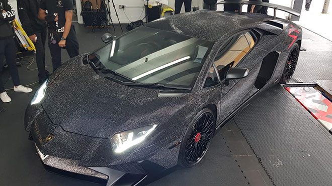 Lamborghini Aventador SV