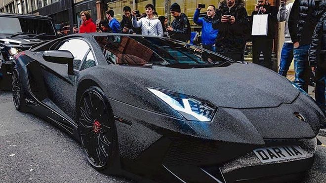 Lamborghini Aventador SV