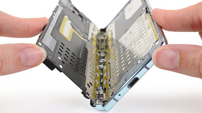 Katlanabilir telefon Samsung Galaxy Fold