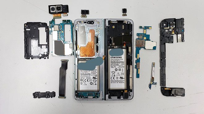 Katlanabilir telefon Samsung Galaxy Fold