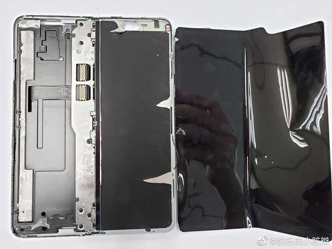 Katlanabilir telefon Samsung Galaxy Fold