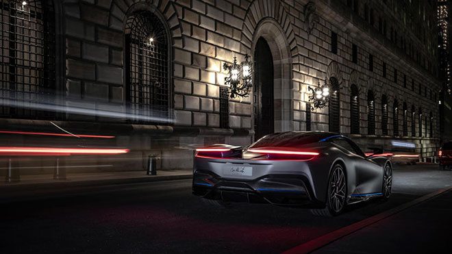 Pininfarina Battista elektrikli otomobil