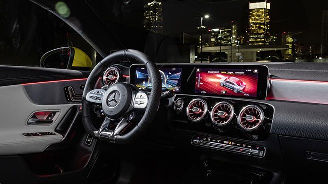 Mercedes-Benz 2020 Mercedes-AMG CLA35