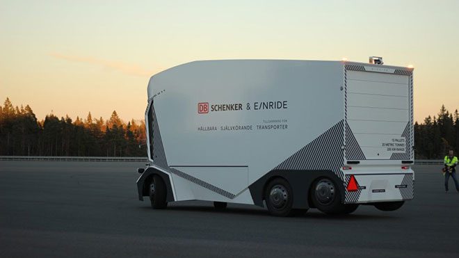 Einride sürücüsüz kamyon T-Pod