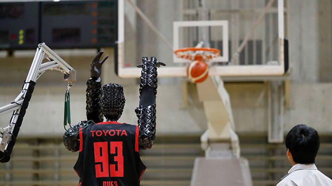 Toyota basketbolcu robot Cue3 Guinness Rekorlar Kitabı