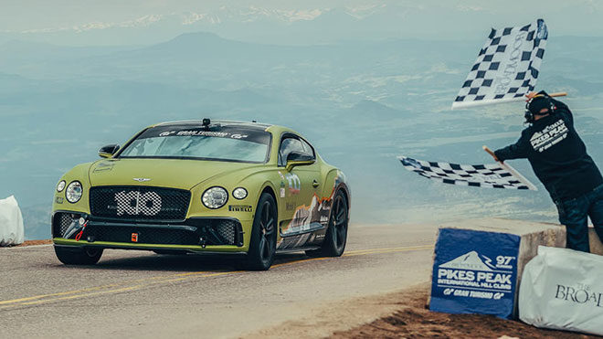 Bentley Continental GT ile gelen büyük Pikes Peak rekoru