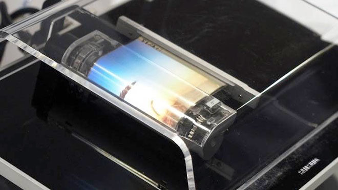 Sony katlanabilir telefon Sony Xperia Fold