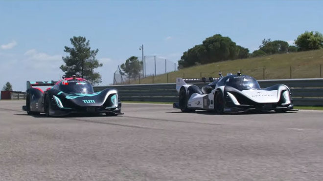 İşte gelecek; dünyanın ilk sürücüsüz otomobil yarış serisi Roborace başladı! [Video]