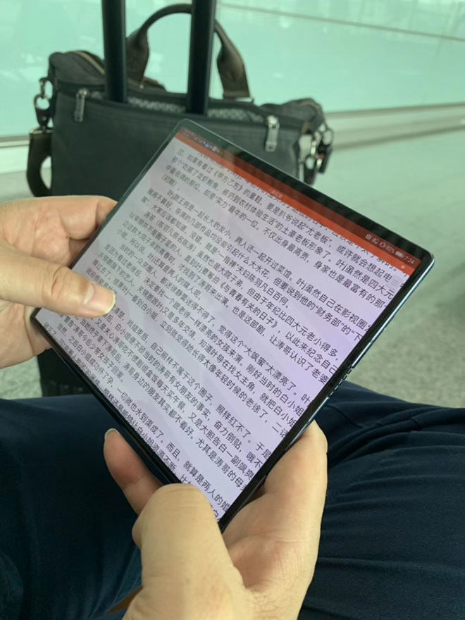 Huawei Mate X Samsung Galaxy fold katlanabilir telefon