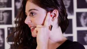 akıllı yüzün aina ring