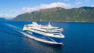 Dünyanın en büyük şarj edilebilir hibrit gemisi