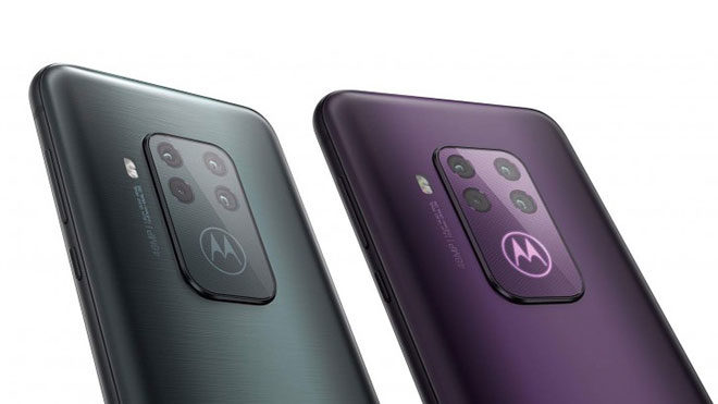 Motorola One Zoom