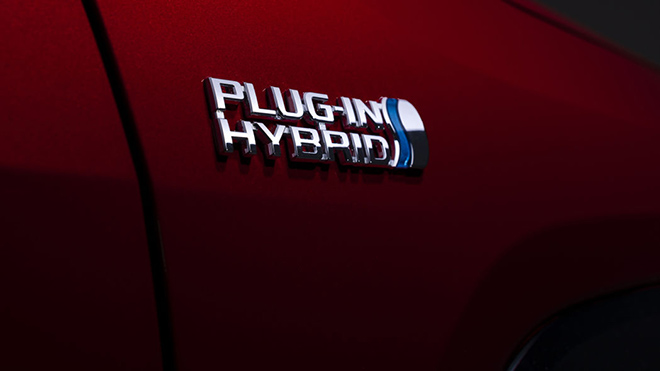 2021-Toyota-RAV4-Prime