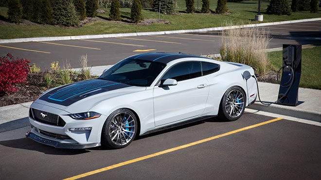 Ford Lithium Mustang elektrikli otomobil