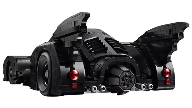 Batman tutkunları için 1989 model LEGO Batmobile