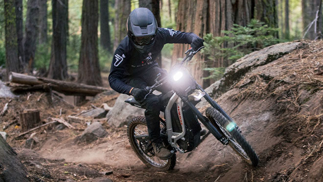 Segway-Ninebot elektrikli motosiklet