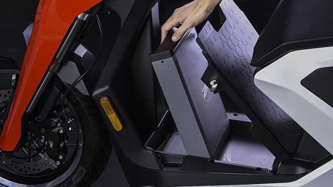 Zapp i300 elektrikli motosiklet